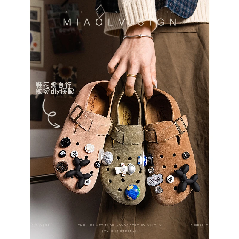 X19「妙侣」野生博主~松果平底洞洞鞋女春季圆头一脚蹬内增高勃肯鞋