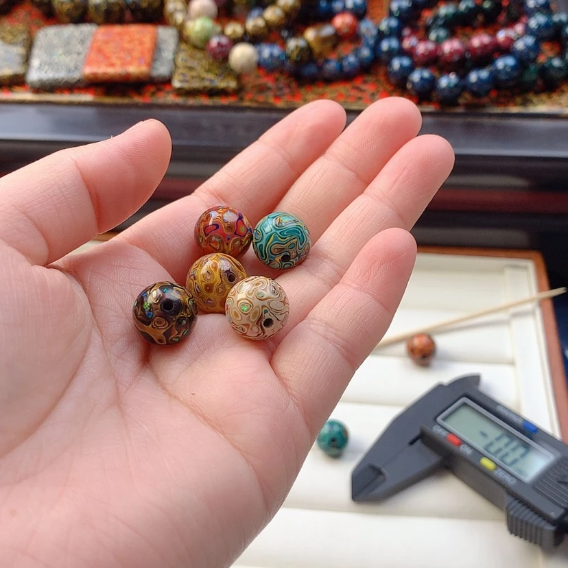 【闪购商品】肚****皮