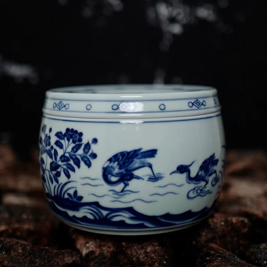 龙圣华苑景德镇陶人临古手绘仿宣德青花白鹭盖罐手工仿古茶叶罐