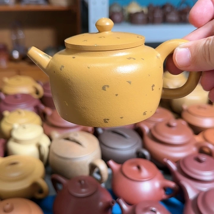 紫砂茶壶撒金德钟