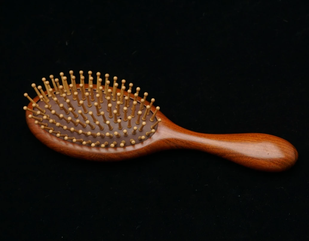 【山哥专享】绿檀梳子 HTC121101