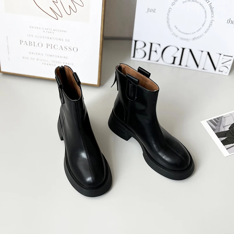 Mia5cm/2024秋冬牛皮厚底增高短靴英伦风粗跟时装靴女