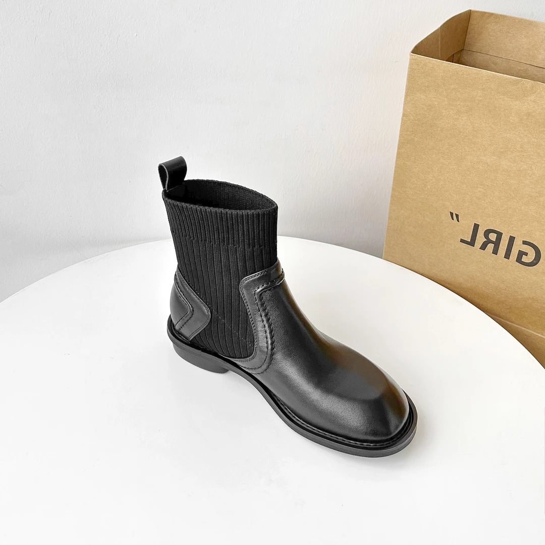 Mia3cm牛皮平跟短靴女秋冬百搭弹力袜靴时尚真皮女靴