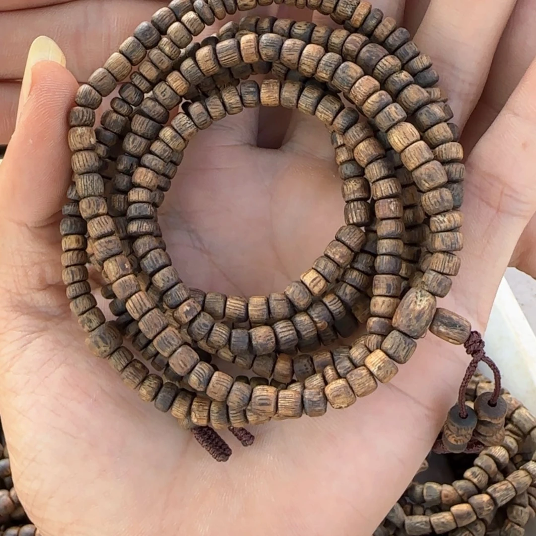 【闪购商品】沉香手串多圈手串多样性发一条