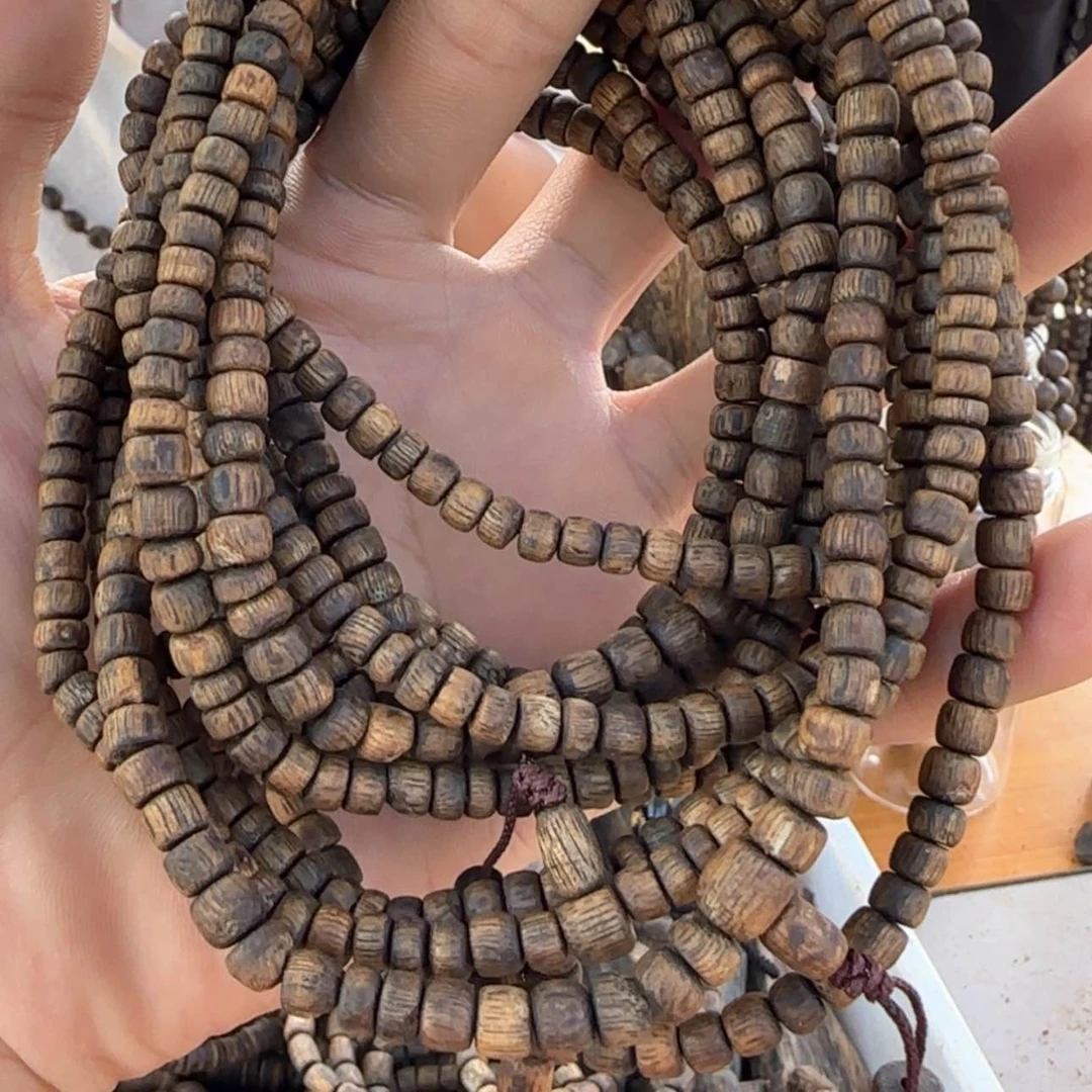 【闪购商品】沉香手串多圈手串多样性发一条