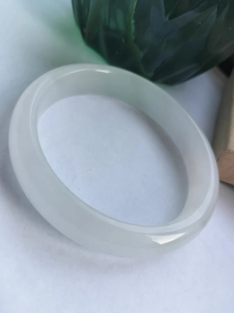 【天山翠手镯】飘花浅翠手镯气质时尚