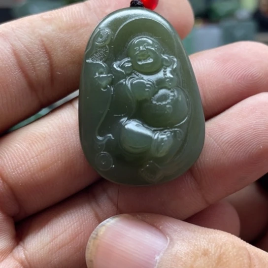 和田玉（糖玉）颈饰未镶嵌