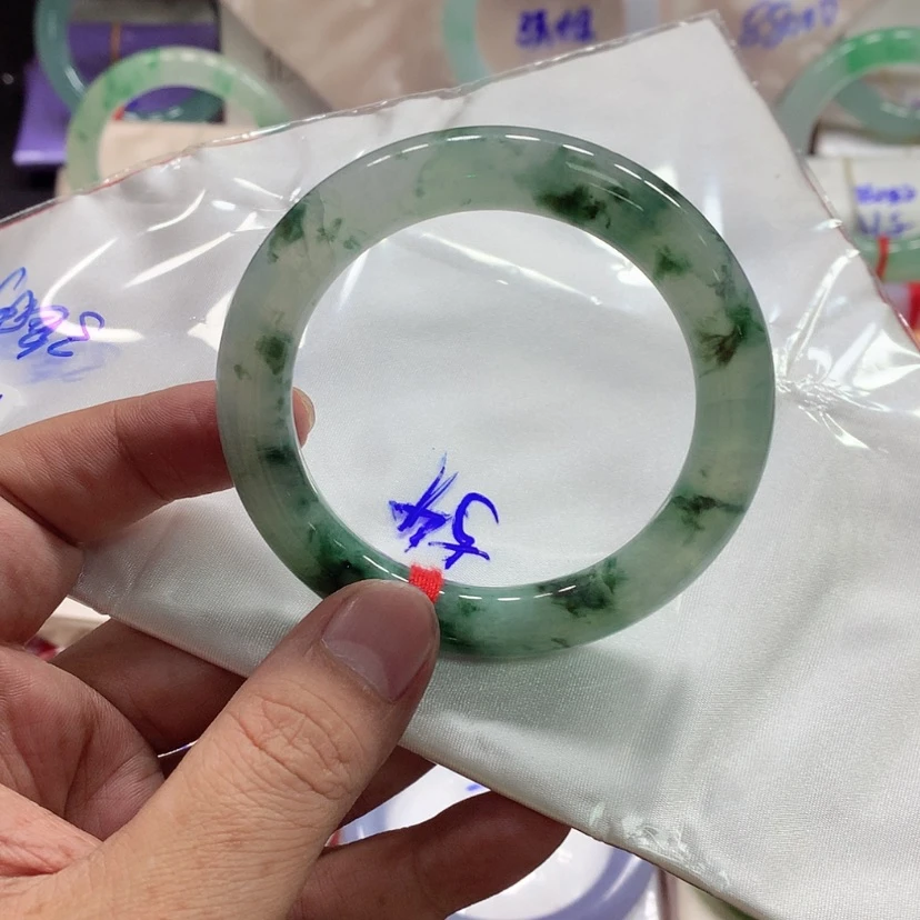 【闪购商品】翡翠手镯未镶嵌翡翠
