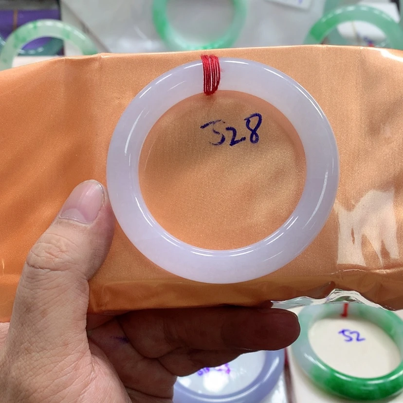 【闪购商品】翡翠手镯未镶嵌翡翠