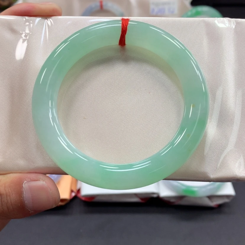 【闪购商品】翡翠手镯未镶嵌翡翠手镯