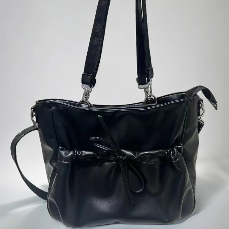 momo 【1⃣️0⃣️号链接】M小众托特包 百搭手拎包 时尚休闲单肩包