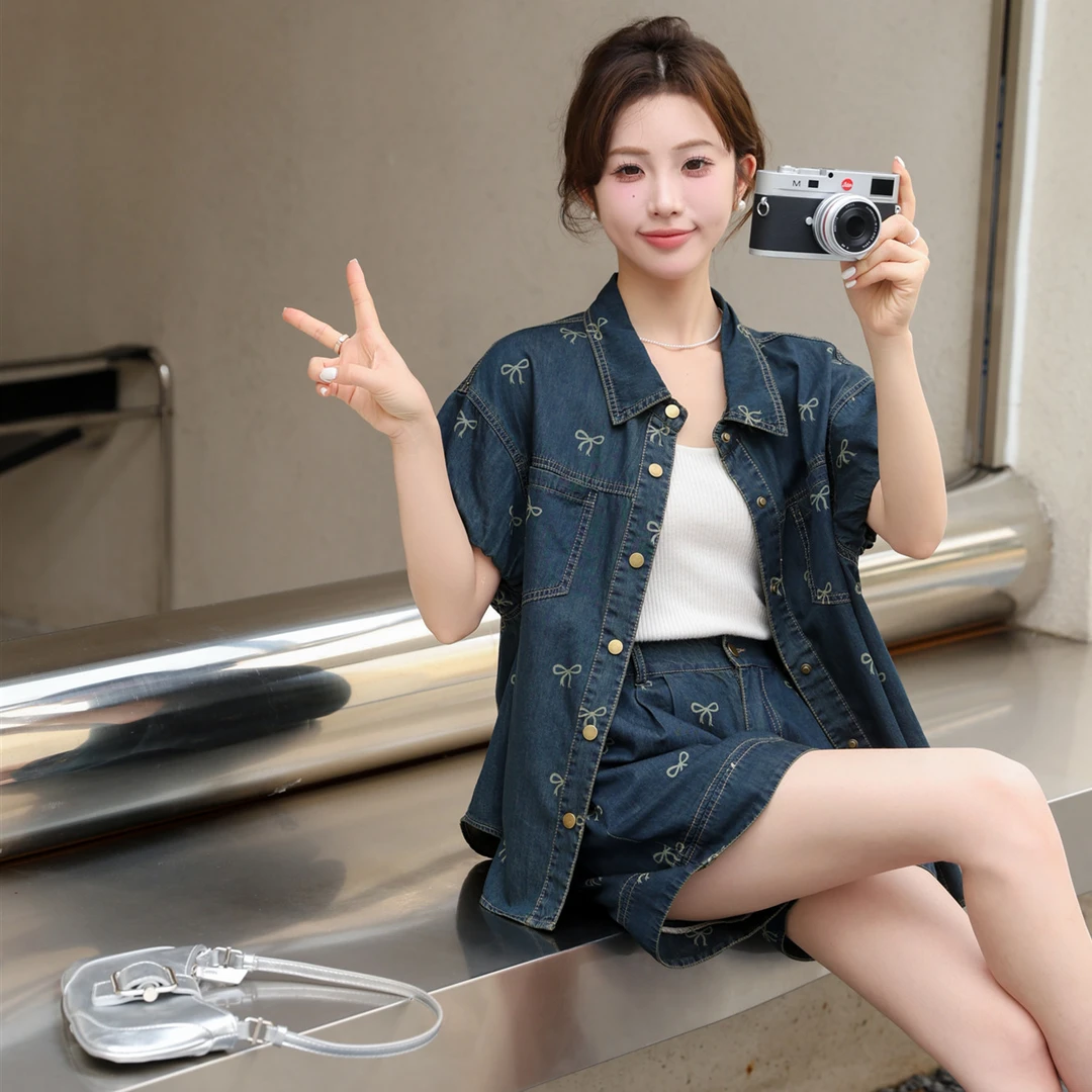 牛仔两件套装女2024夏季新款短袖牛仔衬衫休闲时尚宽松套装潮款女
