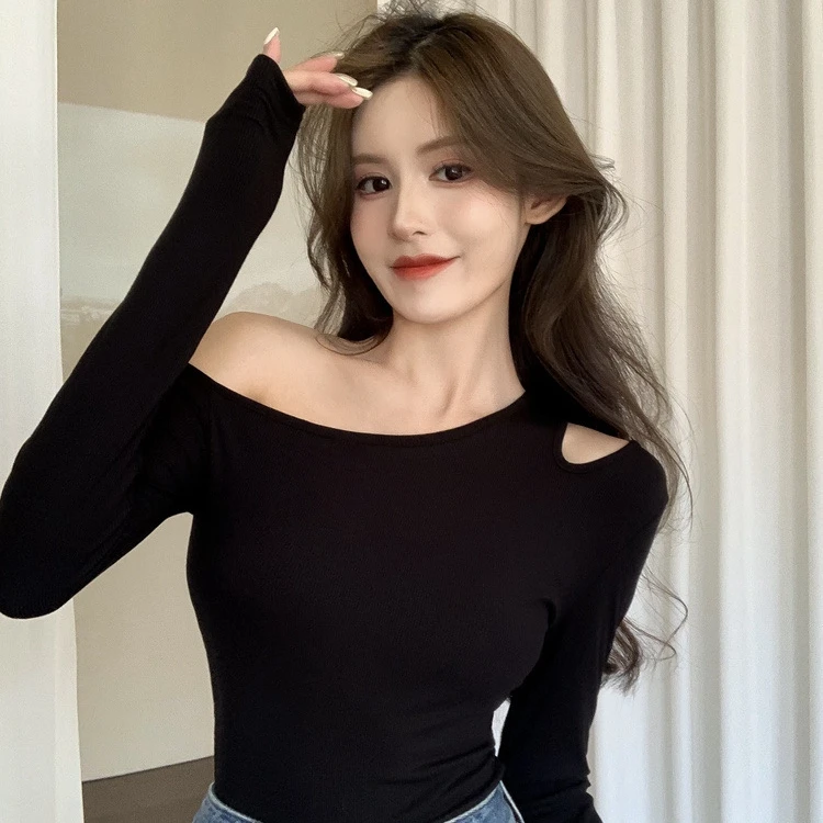 露肩打底衫长袖T恤女2025春秋季紧身设计感小众内搭斜肩