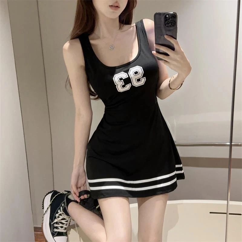 适用于辣妹少女运动休闲日常外穿小众数字印花吊带连衣裙百搭显瘦