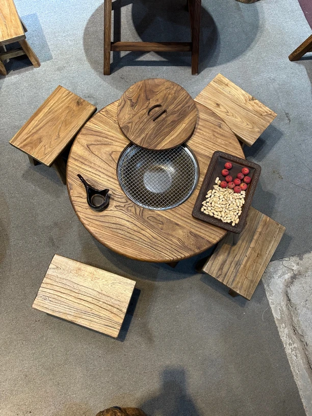 老榆木圆形火锅桌 围炉桌 直径80厘米高45厘米一桌四凳。一套