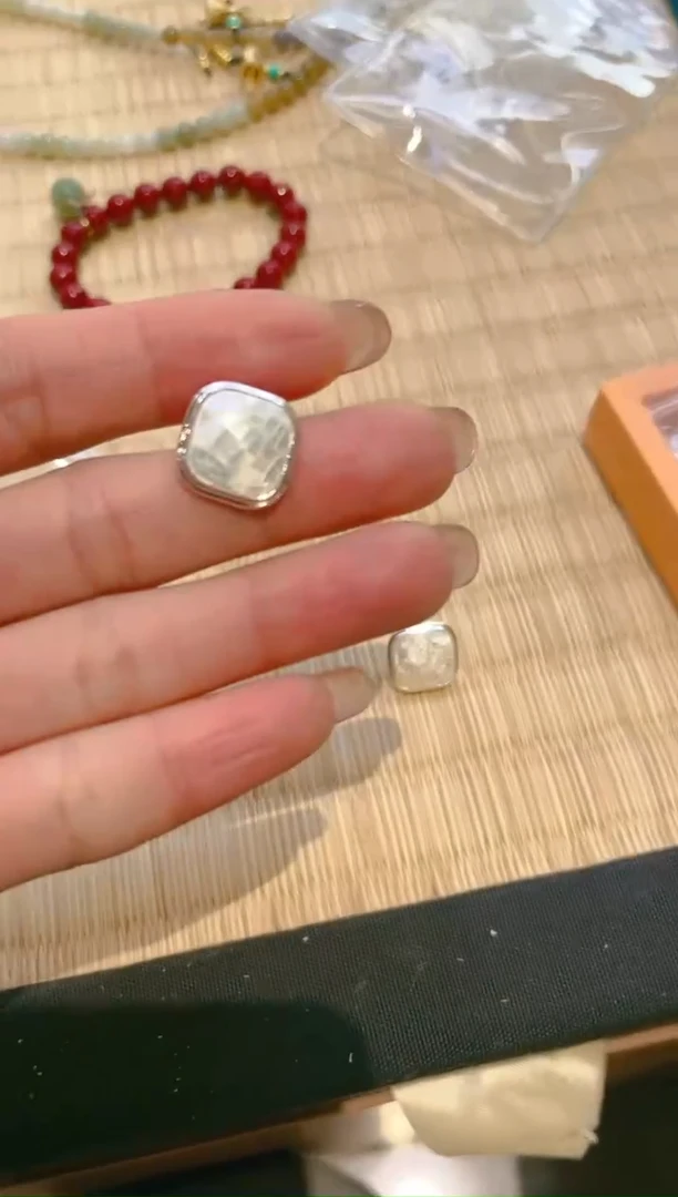 【闪购商品】产品23号耳