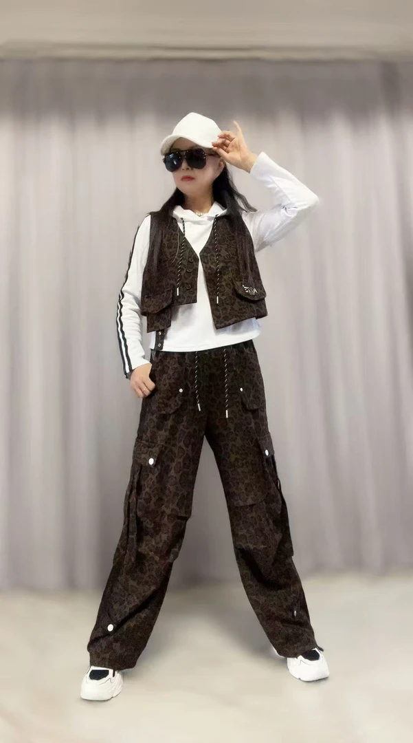 C秋冬新品628款三杠工装豹纹裤