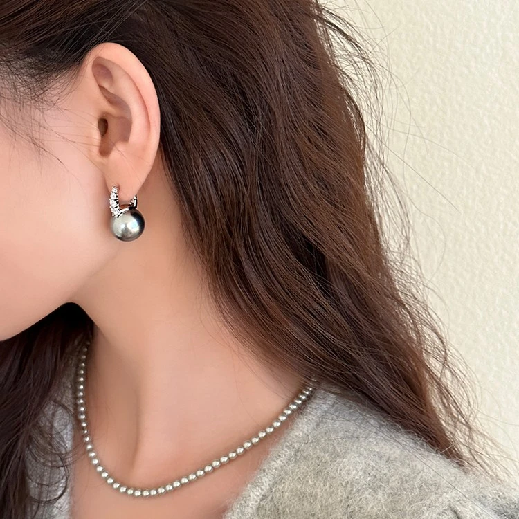 铜合金仿珍珠耳饰 仿珍珠耳环2025年火爆款网红款高级灰色高级感