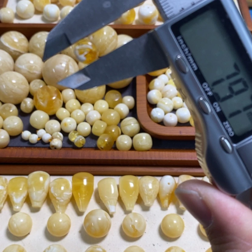 【闪购商品】蜜蜡裸石未镶嵌
