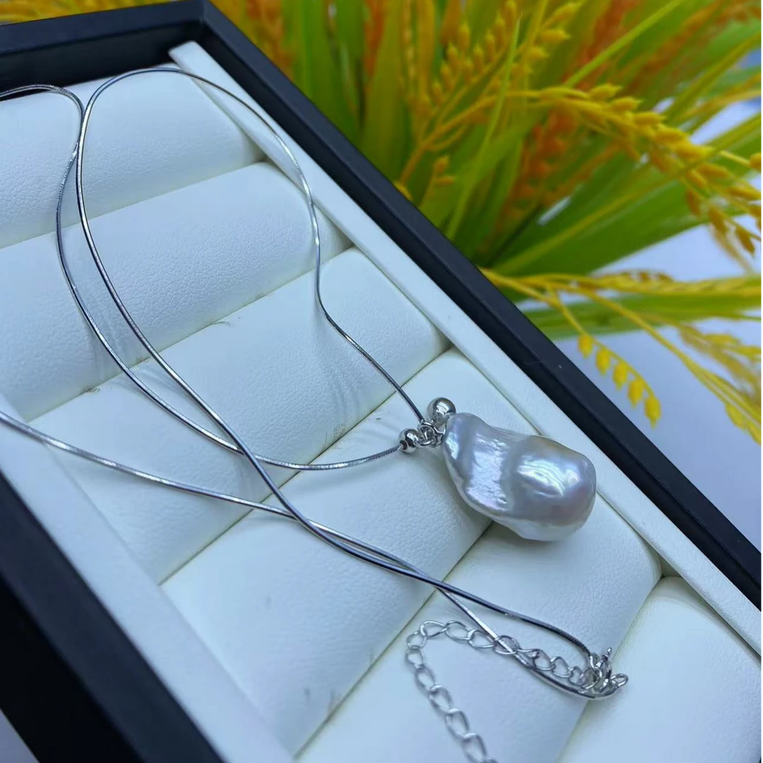 s925银百搭款淡水巴洛克珍珠蛇骨链吊坠