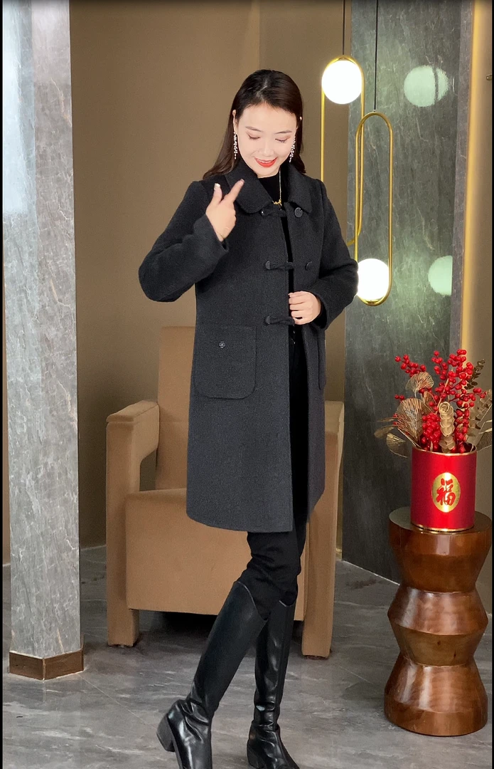 中长款羊毛大衣冬季保暖时尚可拆卸羽绒内胆外套气质减龄妈妈装