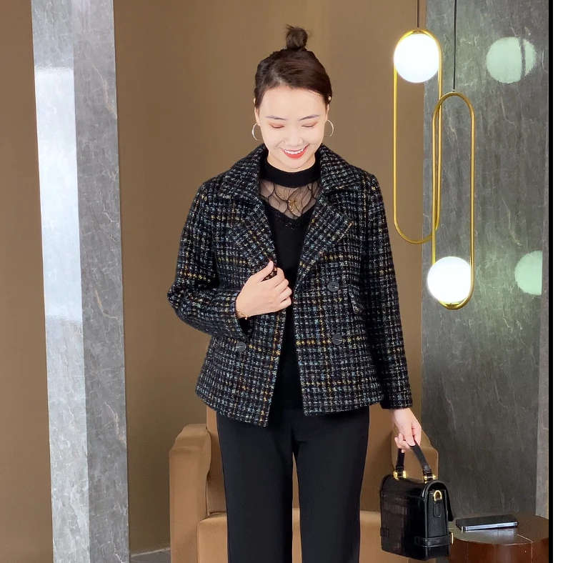 秋季新款毛呢外套时尚修身显瘦洋气短外套双排扣西装领长袖妈妈装