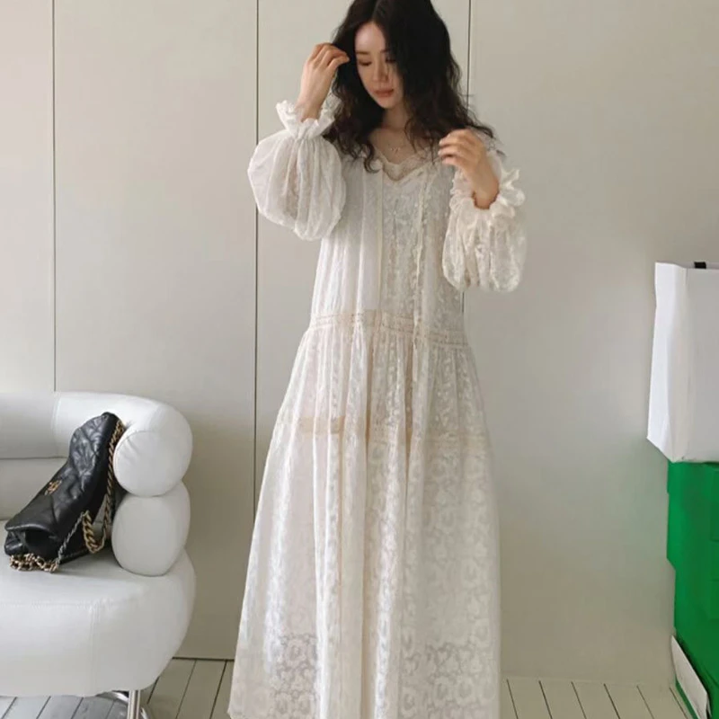 （大窦窦家大码女装）蕾丝显瘦百搭时尚连衣裙