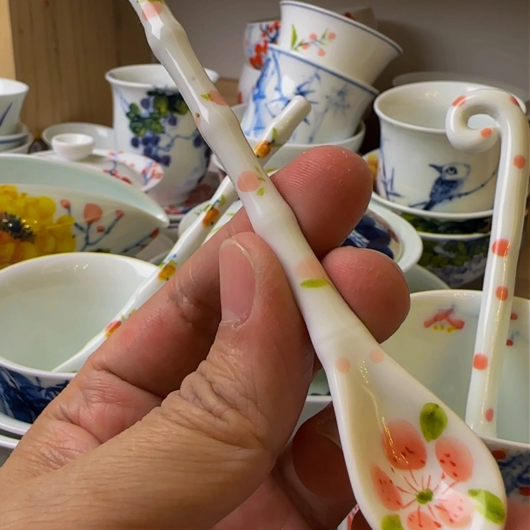 景德镇釉下青花五彩