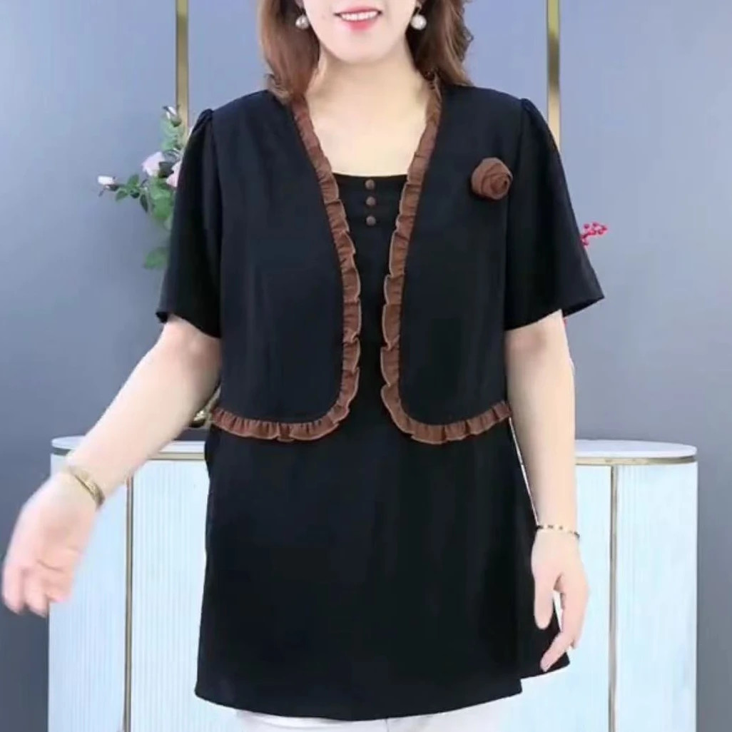 苏兰诺大码女气质时尚洋气百搭花朵夏季宽松遮肚休闲显瘦薄款上衣