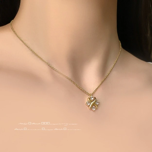 铜合金项链 X形4钻交叉锁骨链轻奢气质