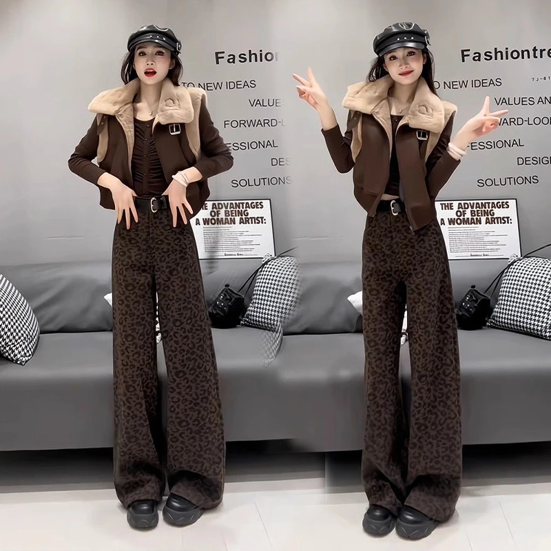 时髦炸街套装女2024秋冬拼接羔毛加厚保暖马夹豹纹阔腿裤两件套