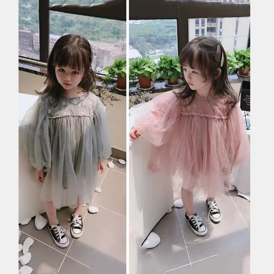 90300抖3春秋中小童小清新儿童长袖连衣裙 女童泡泡袖蕾丝网纱裙