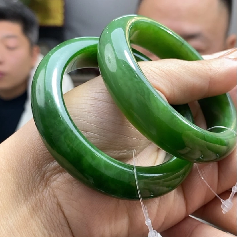 【闪购商品】和田玉手镯未镶嵌多样性发货，拍一发一