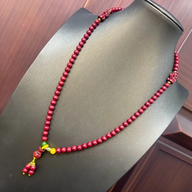 天然辰砂含辰砂工艺品天然朱砂项链工艺品