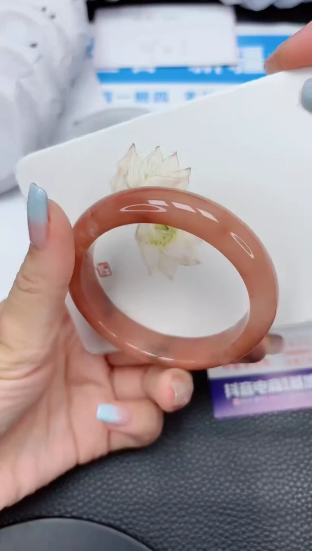 【闪购商品】石英质玉手镯未镶嵌587