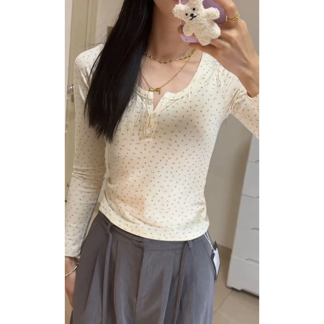 秋冬季bm风女高级感碎花半开领甜美长袖t恤洋气打底内搭短款上衣