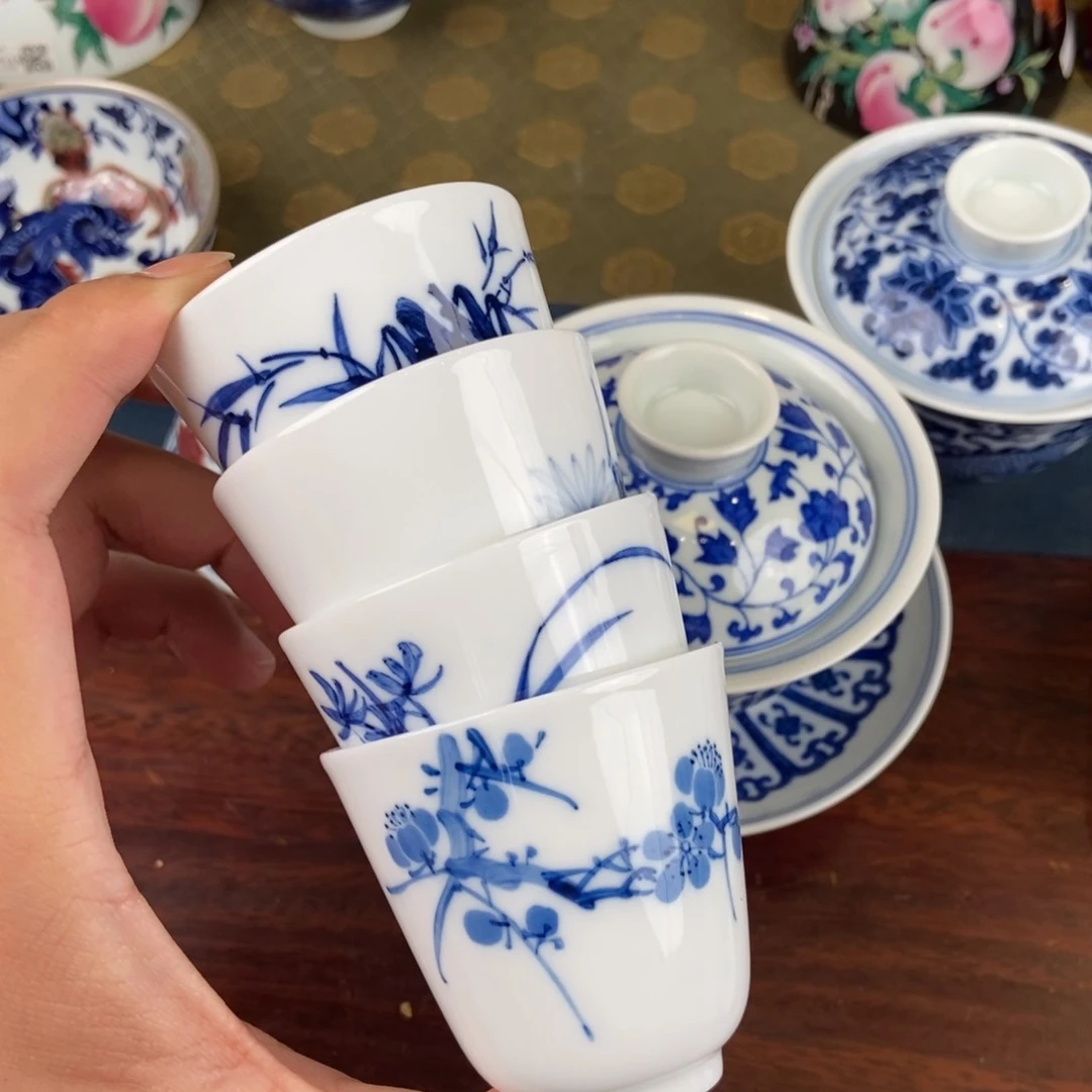 陶瓷艺术家的作品是一种