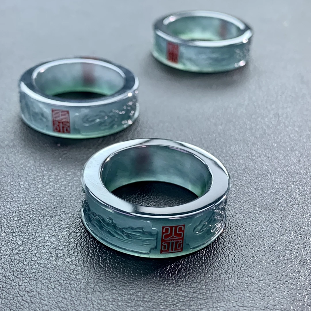 【风生水起】天然翡翠冰种红印山水雕刻戒指精雕多样性发货发其一