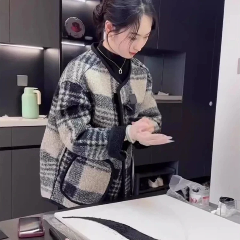 小香风外套开衫韩版风格秋冬大衣洋气时尚格子韩版风格806