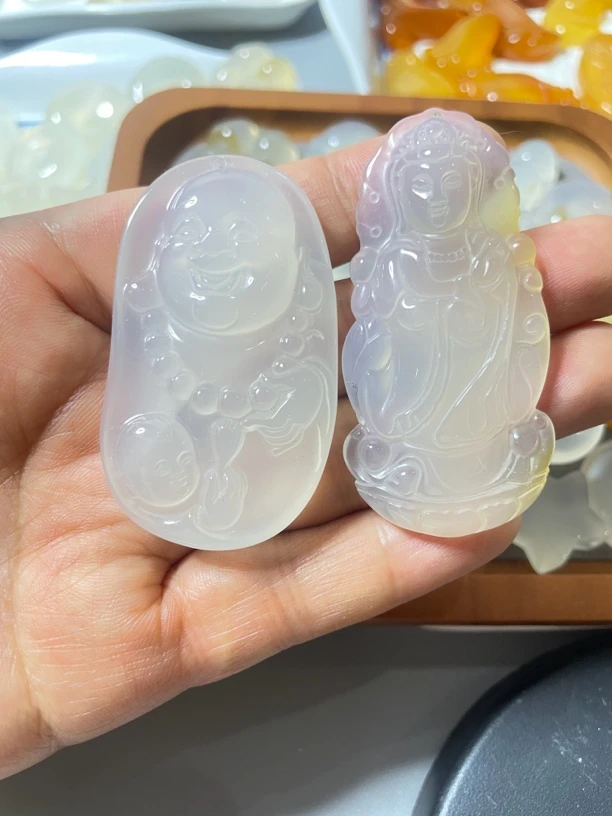 玛瑙玉髓的挂件吊坠 毛衣链