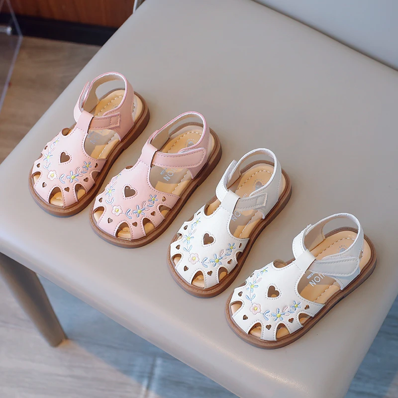 女童包头凉鞋2025夏季新款软底女宝宝绣花公主鞋小女孩中国风单鞋