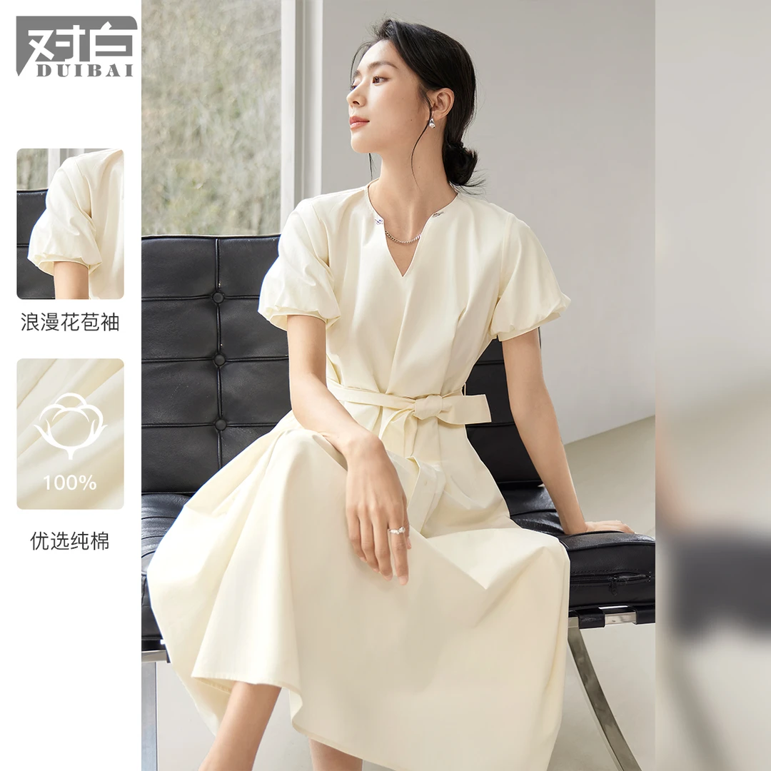 D~B对白法式浪漫花苞袖连衣裙女夏季新款气质V领收腰A字裙EDQ065