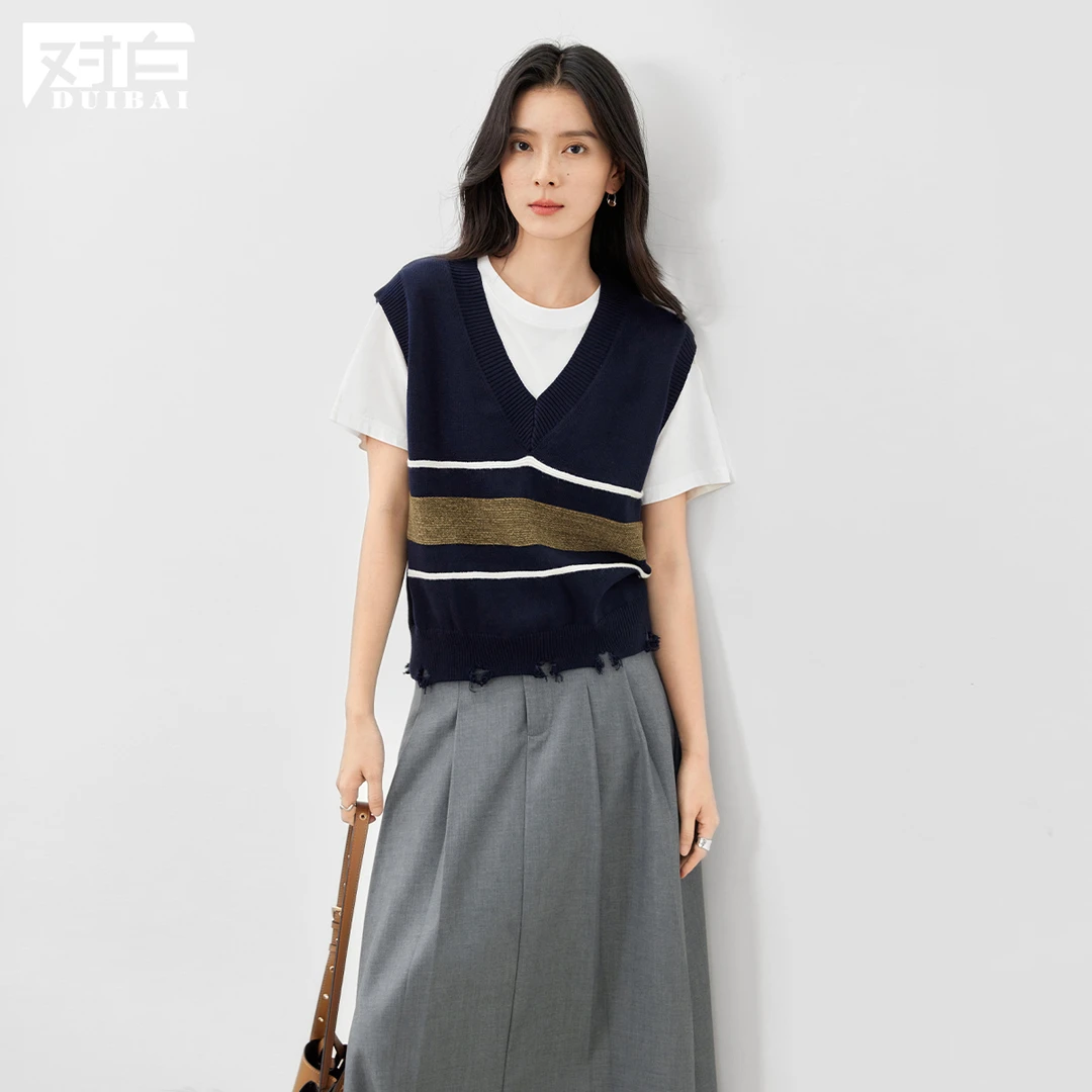对白时髦撞色条纹针织马甲背心女2024年秋季新款叠穿V领马夹上衣
