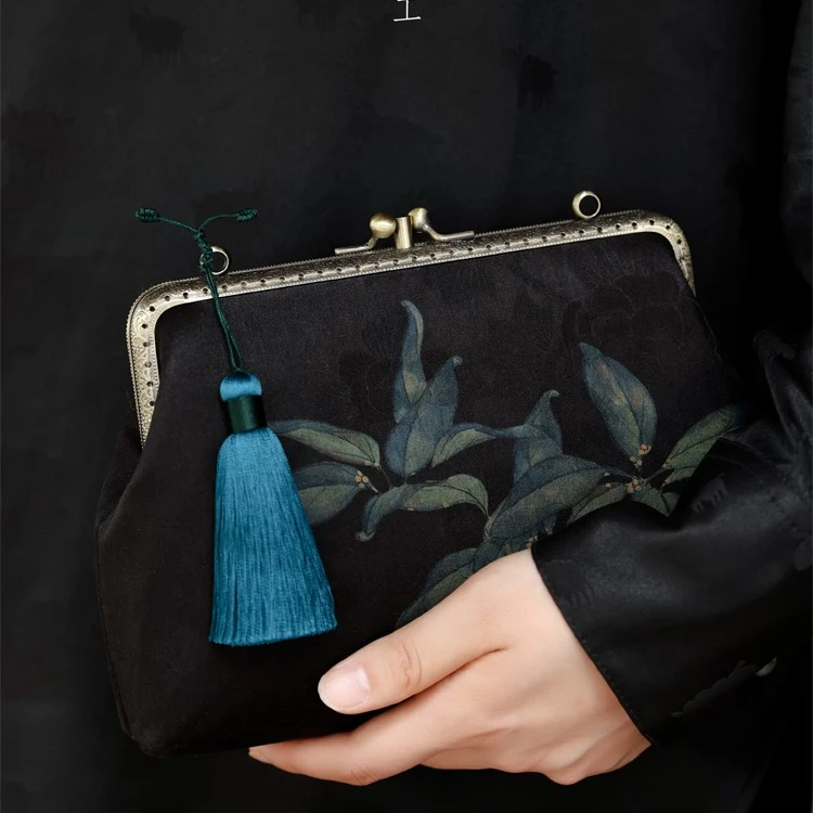 香云纱原创中国风手拿链条单肩包女包休闲百搭文艺斜挎包女士