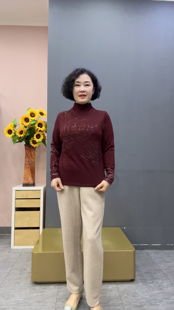 632蜡染弹力棉打底衫