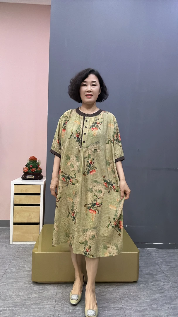 782宽松富太太连衣裙