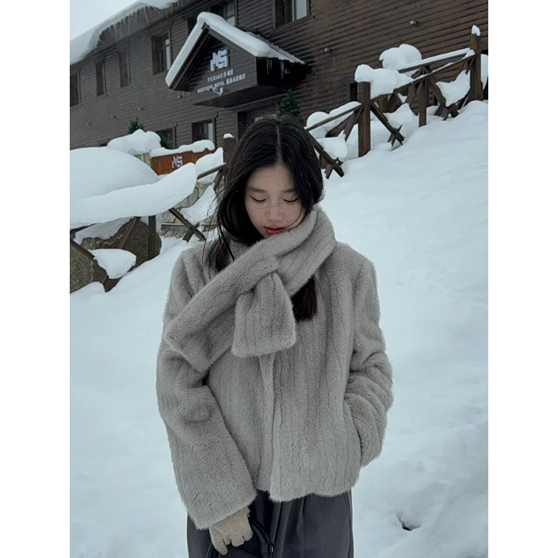 王少女的店【现】浅灰色毛绒圆领外套秋冬休闲保暖上衣 W27965S44