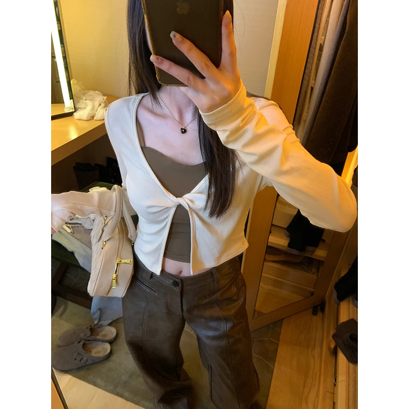 王少女的店【清清】杏色扭结针织衫 Z23668S43