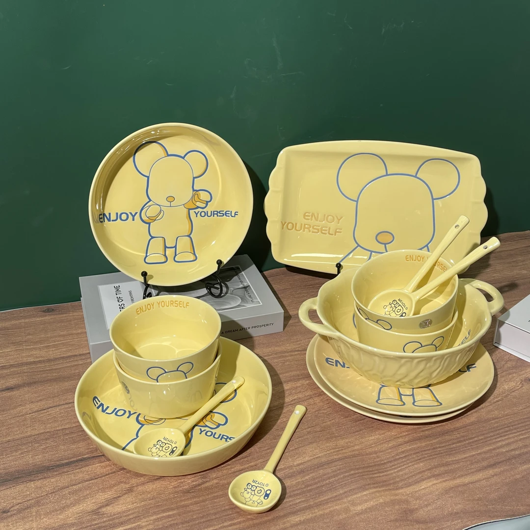 qee【奶油风暴力熊】ins风14件套釉下彩4碗4勺2饭盘2浅盘1汤碗1鱼盘