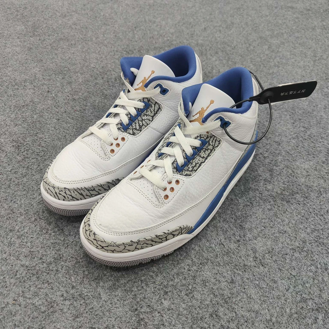 特价 AJ3奇才 42码原盒 MM1001